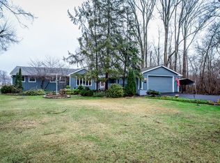 3710 Riverside Dr, Crystal Lake, IL 60014