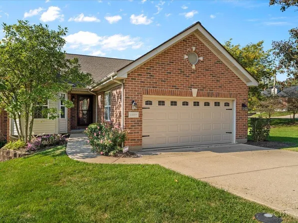 4987 Kleeman Green Dr, Cincinnati, OH 45211