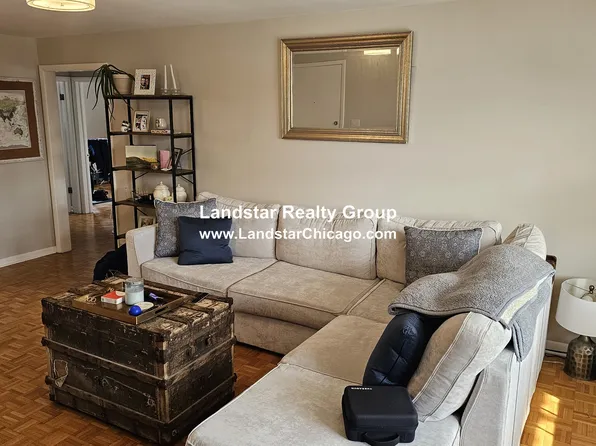 1500 W Touhy Ave APT 2N, Park Ridge, IL 60068