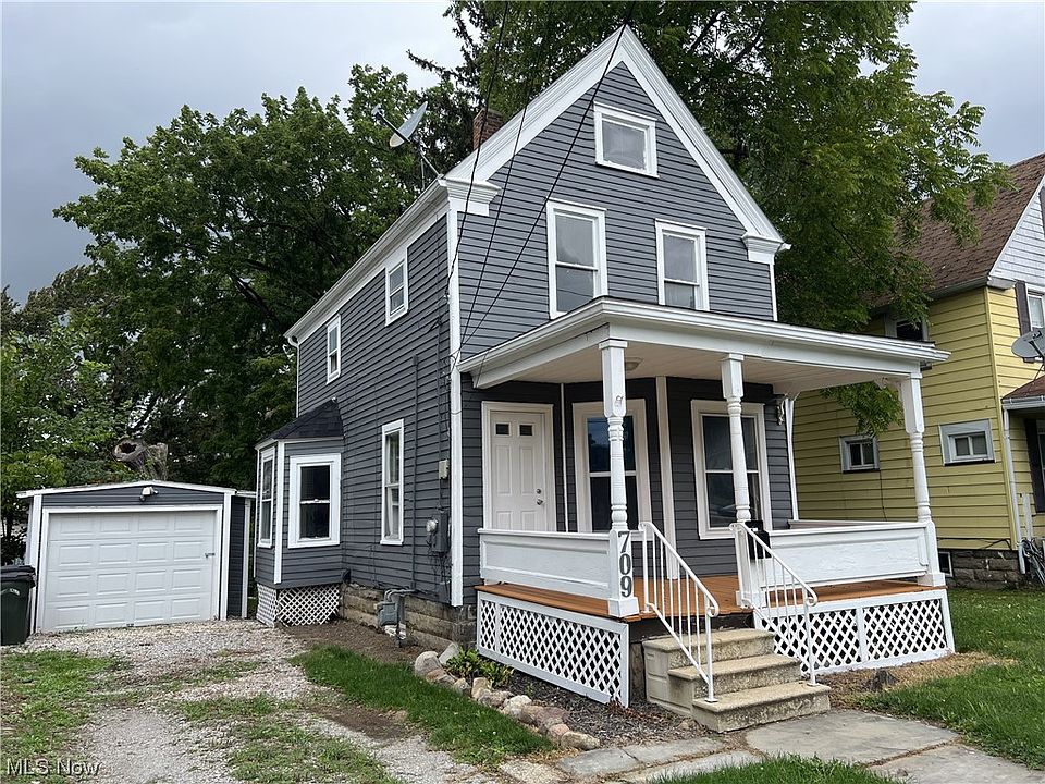 1st image of 709 E River St