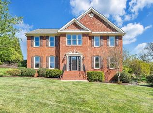 7706 Hollins Court Cir, Roanoke, VA 24019