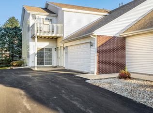 10135 Monarch Rd, Roscoe, IL 61073