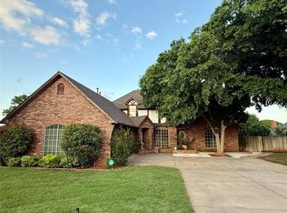 311 Red Frk, Clinton, OK 73601