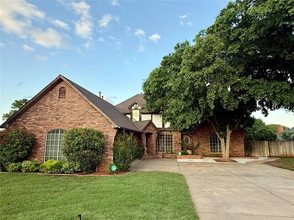 311 Red Frk, Clinton, OK 73601