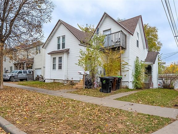 3rd image of 708 Jones Street 1 & #1/2