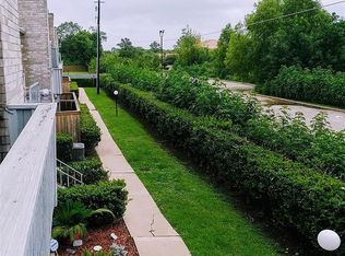 10857 Braes Bend Dr #10857, Houston, TX 77071