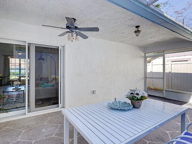 1176 Staghorn St — Photo 22