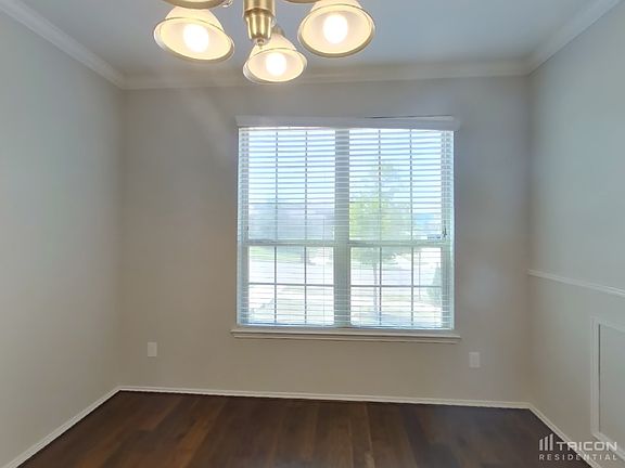 4th image of 5860 Japonica St