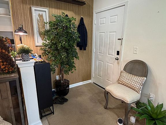 4th image of 10000 Gate Pkwy N APT 812
