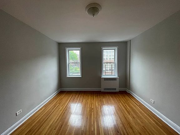 4th image of 6255 Broadway #4P