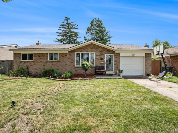 29270 Malvina Dr, Warren, MI 48088