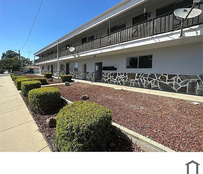 1st image of 2055 Richard Way #3