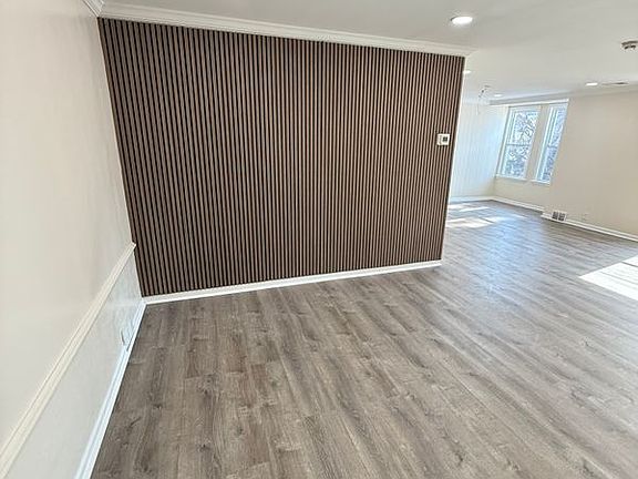3rd image of 7801 Montgomery Ave APT 1