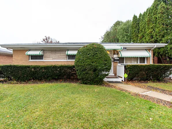 1217 16th St, North Chicago, IL 60064