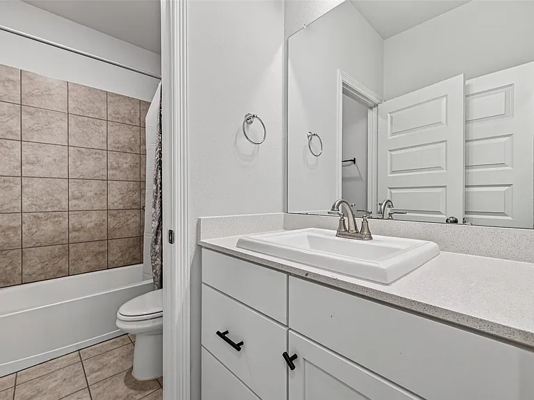 6602 Albany Forest Ct — Photo 38