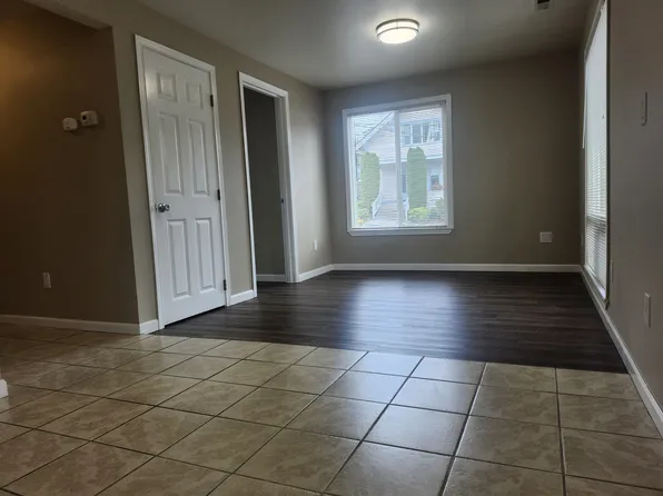 3001 Preble St APT 8, Bremerton, WA 98312