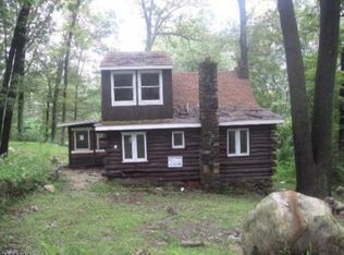 4 Lonaconing Rd, Highland Lakes, NJ 07422