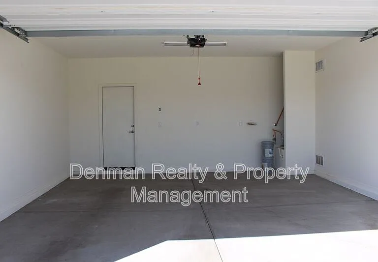 288 W Tropical Dr — Photo 26