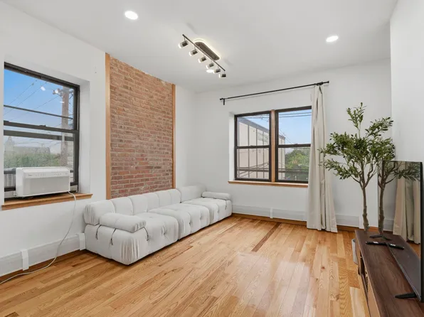 25 High St APT 3, Jersey City, NJ 07306