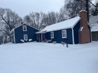 1121 Spring St, Weston, MO 64098