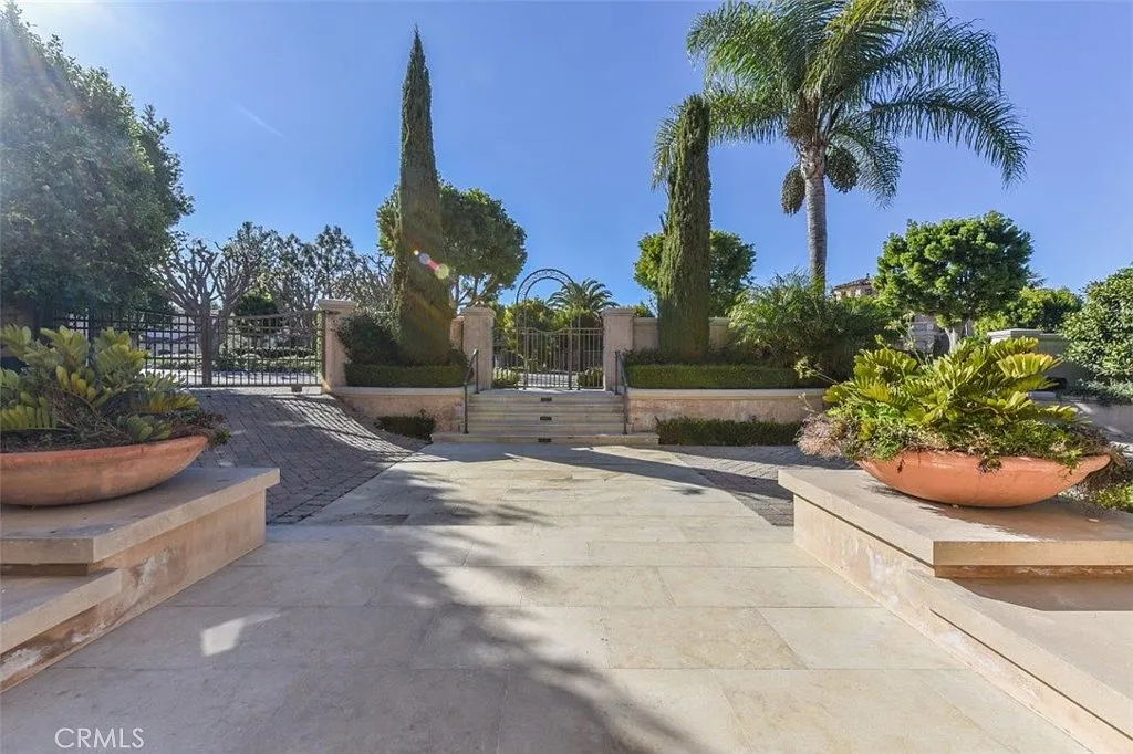 5 bed, 10.0 bath, 10802 sqft, $39,900 — Photo 3