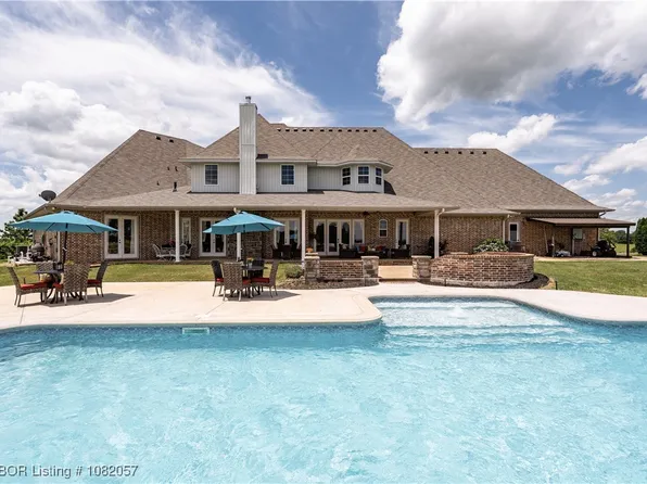 4504 Ridge Rd, Alma, AR 72921