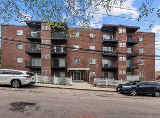 175 Clare Ave APT B4, Boston, MA 02136