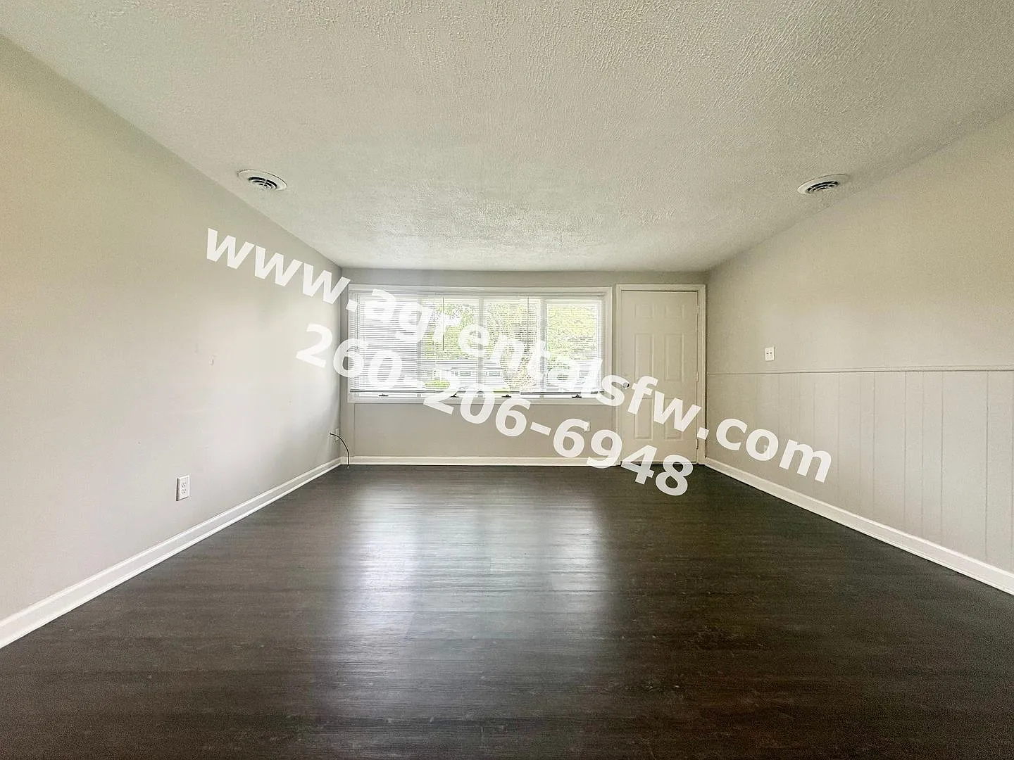 3 Bedroom House — Photo 3