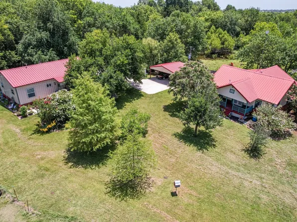 692 700 County Rd #5030, Leonard, TX 75452