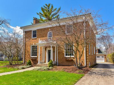 1016 Wheaton Pl, Wheaton, IL, 60187
