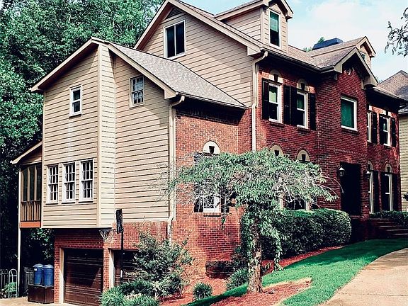3rd image of 3999 Keeneland Ln