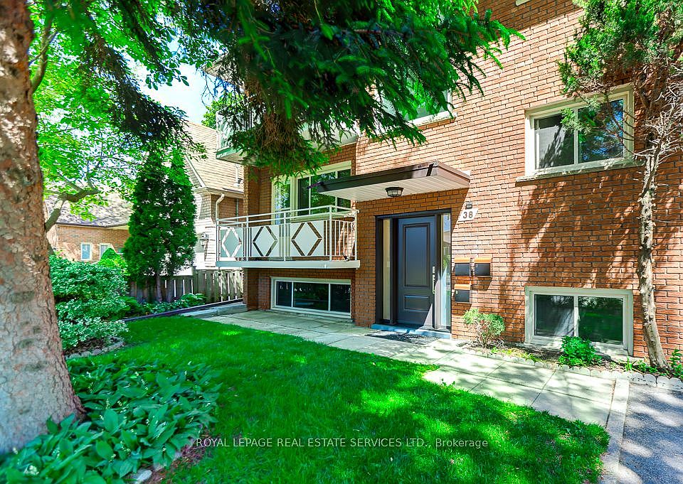 1st image of 38 Jellicoe Ave