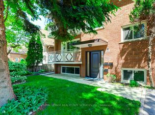 38 Jellicoe Ave, Toronto, ON M8W 1W1