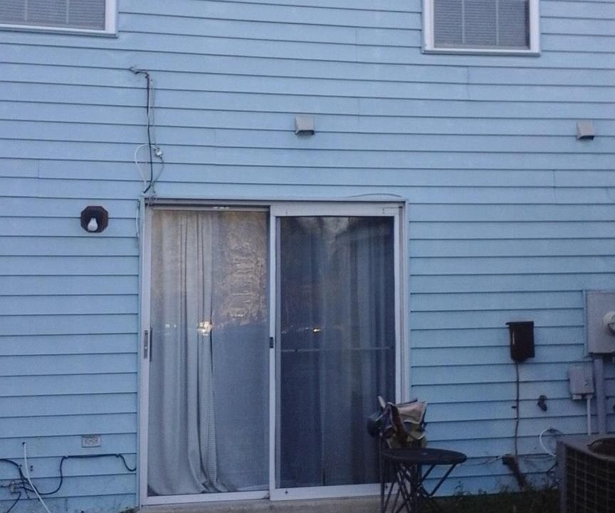 2nd image of 4906 Marlborough Grv