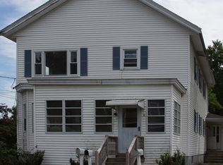 6 Anawan St FLOOR 1, Taunton, MA 02780
