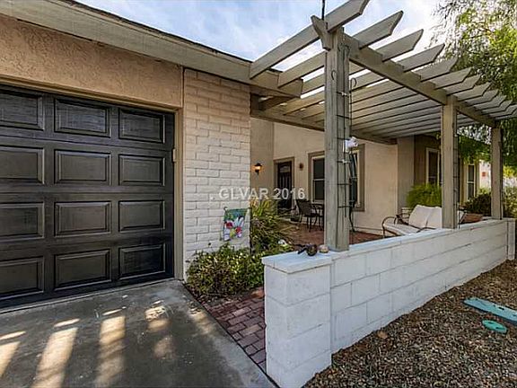 2nd image of 1413 Esther Dr