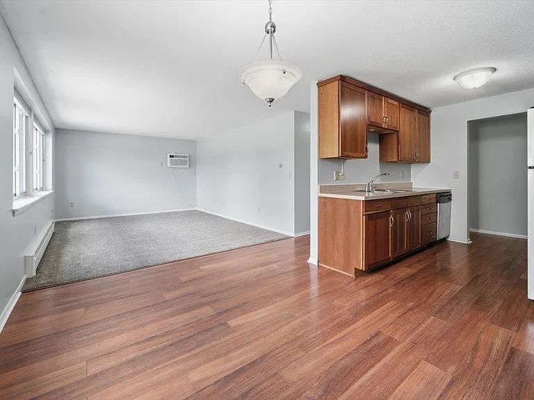 4400 Upton Ave S #202 — Photo 10