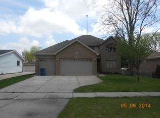 629 S Ardmore Ave, Addison, IL 60101