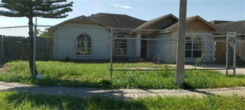 1st image of 5038 Jovan Cir