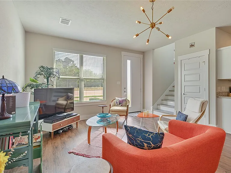 3903 W South Phillips Pkwy — Photo 9