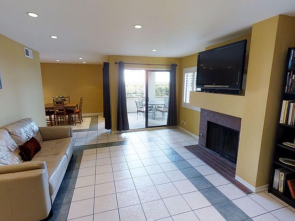 5th image of 1809 Peyton Ave Unit 108