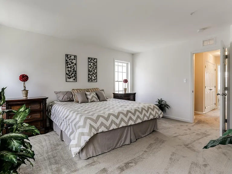 8235 Jeremiah Ln — Photo 13