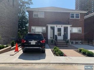 1620 Federspiel St #A, Fort Lee, NJ 07024
