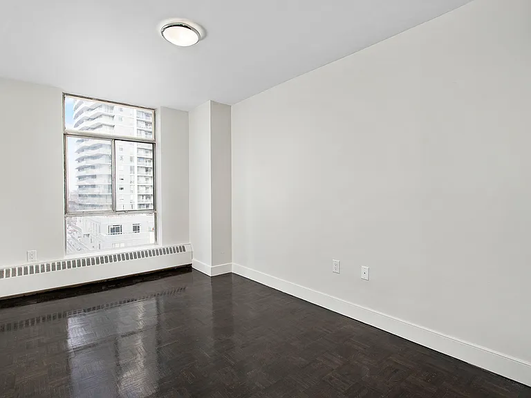 65 Forest Manor Rd — Photo 11
