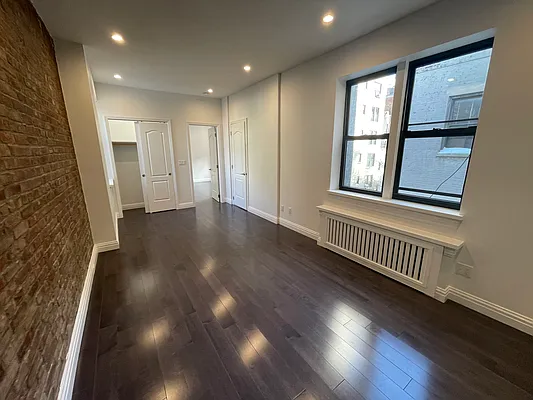 Rented by CNYC Apartments | media 22