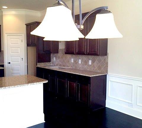 2nd image of 607 Amanda Leigh Ct