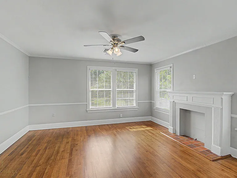 3907 Baltimore Ave — Photo 8