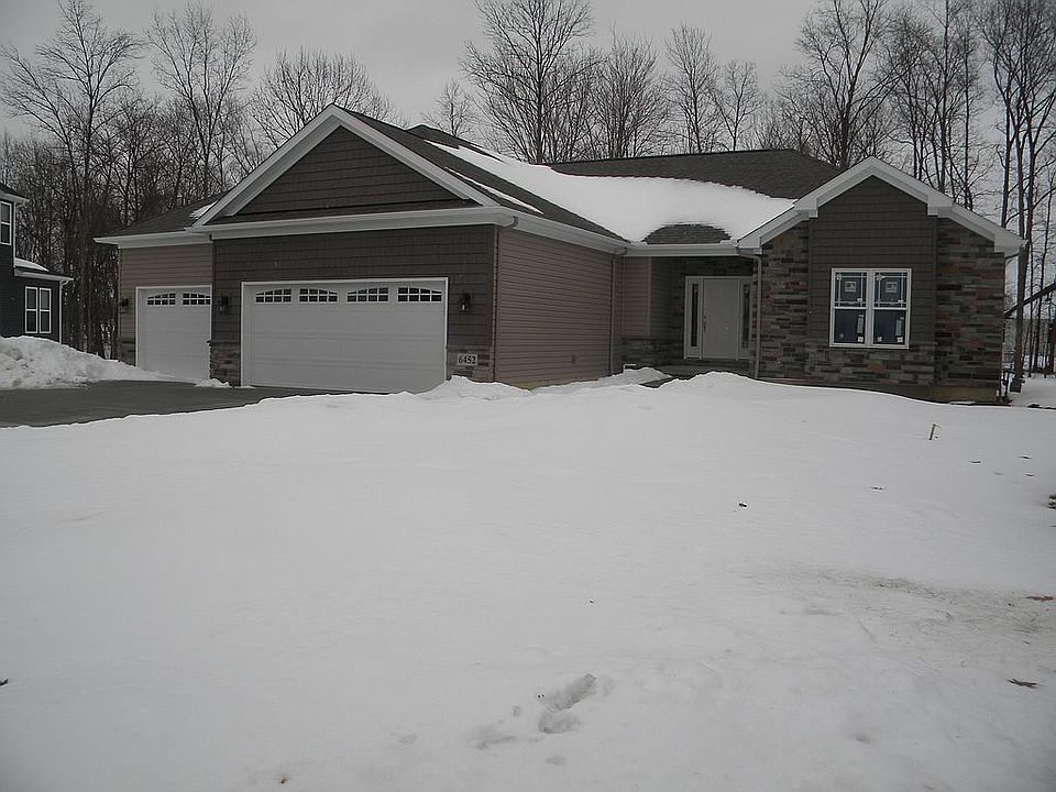 1st image of 6452 Deer Hollow Dr