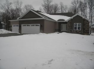 6452 Deer Hollow Dr, Valley City, OH 44280