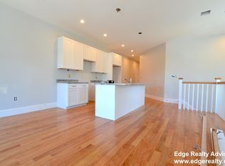 7 Islington St ROOM 3, Allston, MA 02134